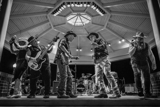 🤠 Thank you to High Noon for an awesome night at the Rehoboth Beach Bandstand! From Lynyrd Skynyrd classics to high-energy crowd favorites, your performance brought great vibes and true Southern rock spirit to the beach. The audience had a blast — and so did we! 🎶🔥
